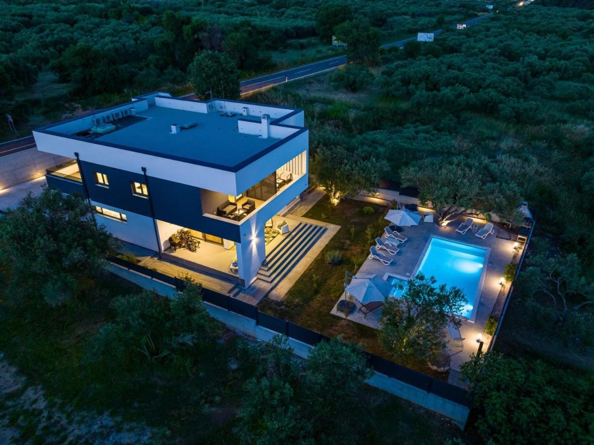 Crowonder Sun Dance Apartments With Heated Swimming Pool Seaview And Garden スベティ・フィリップ・イ・ヤコブ エクステリア 写真