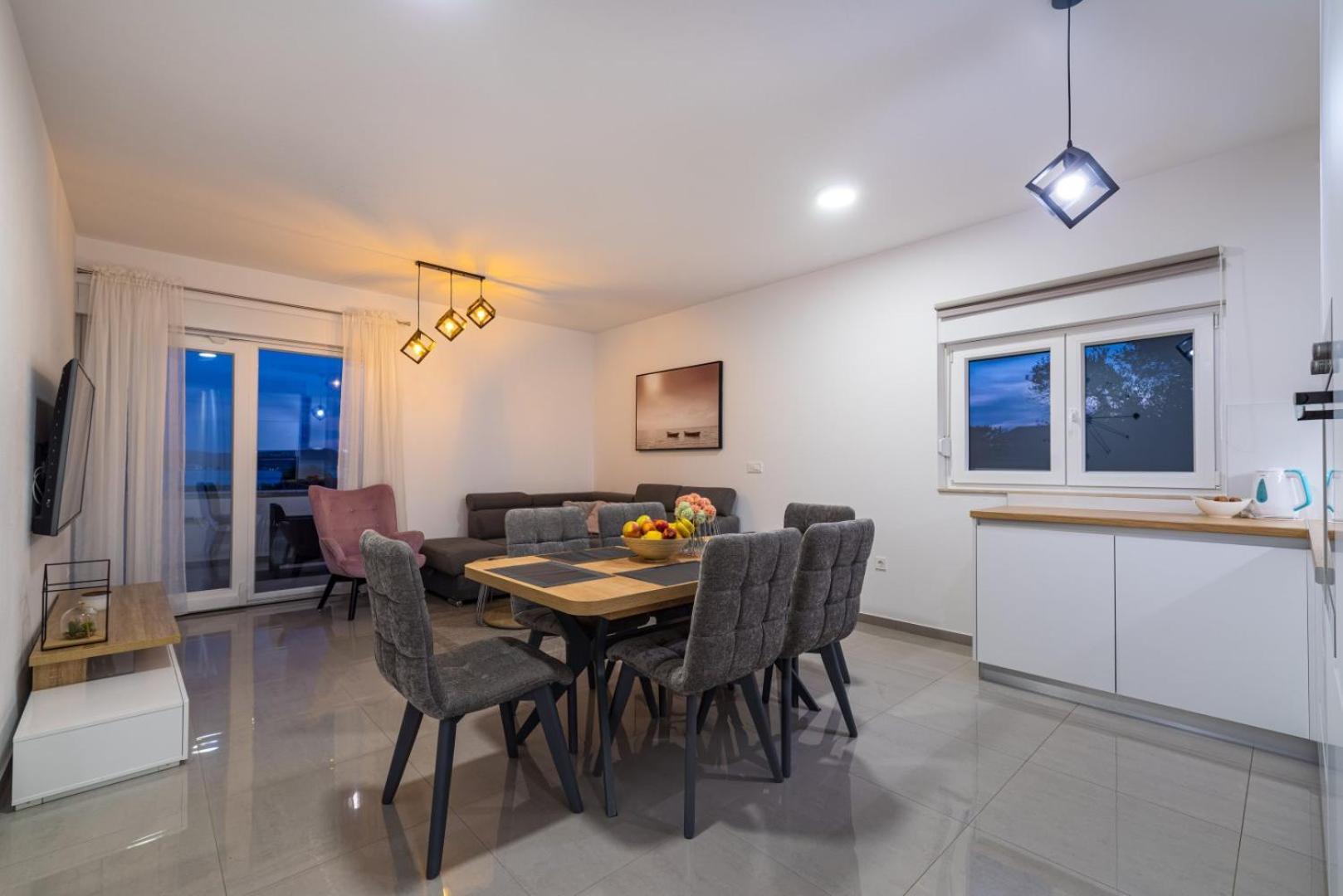 Crowonder Sun Dance Apartments With Heated Swimming Pool Seaview And Garden スベティ・フィリップ・イ・ヤコブ エクステリア 写真