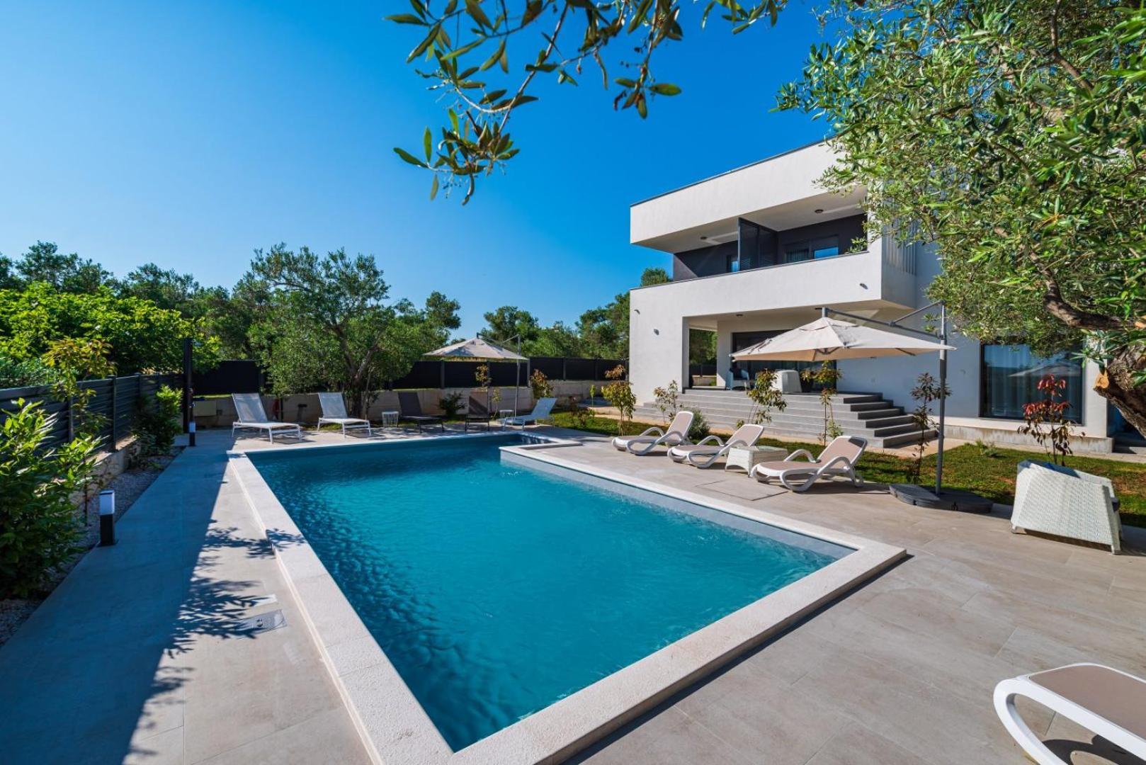 Crowonder Sun Dance Apartments With Heated Swimming Pool Seaview And Garden スベティ・フィリップ・イ・ヤコブ エクステリア 写真
