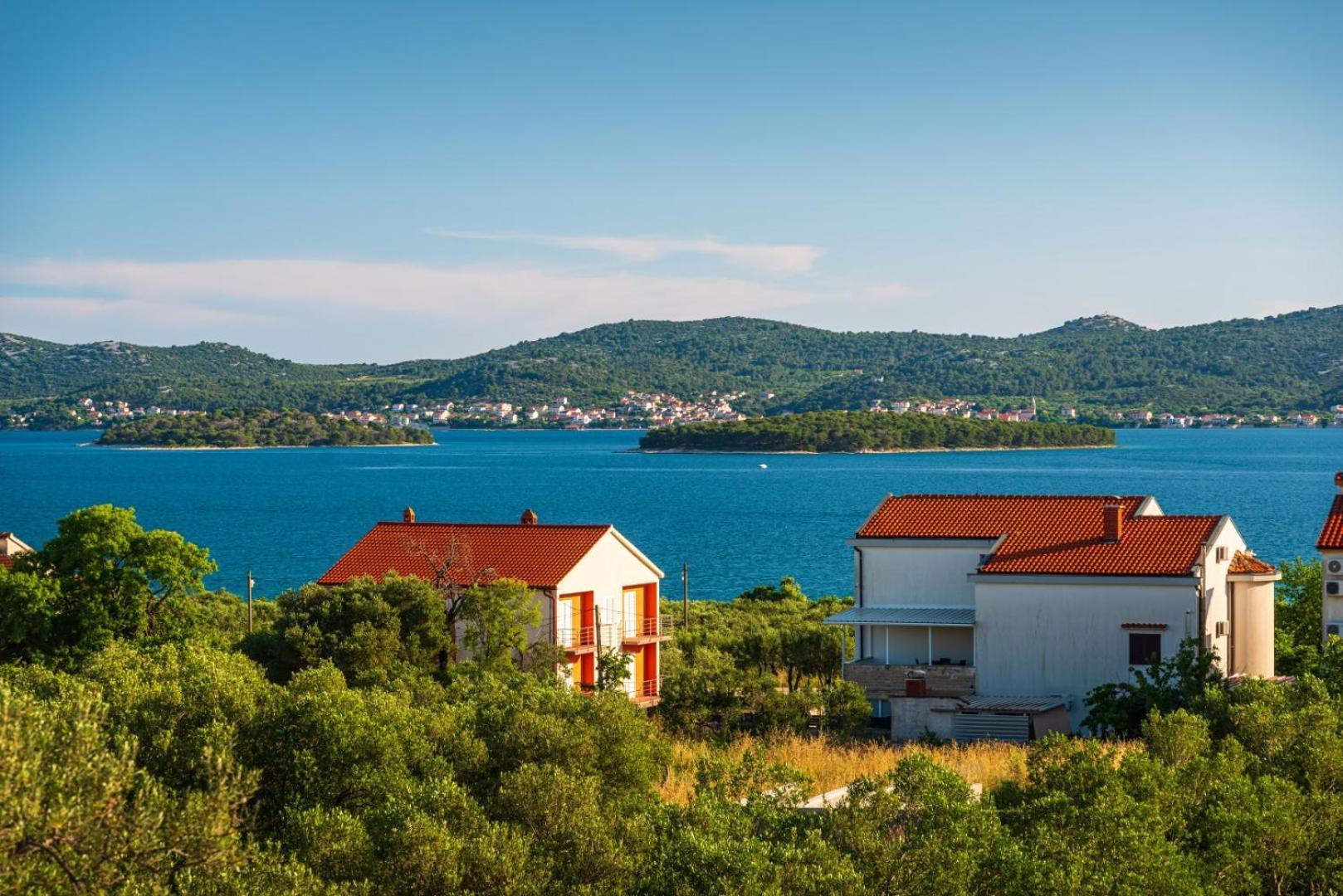 Crowonder Sun Dance Apartments With Heated Swimming Pool Seaview And Garden スベティ・フィリップ・イ・ヤコブ エクステリア 写真