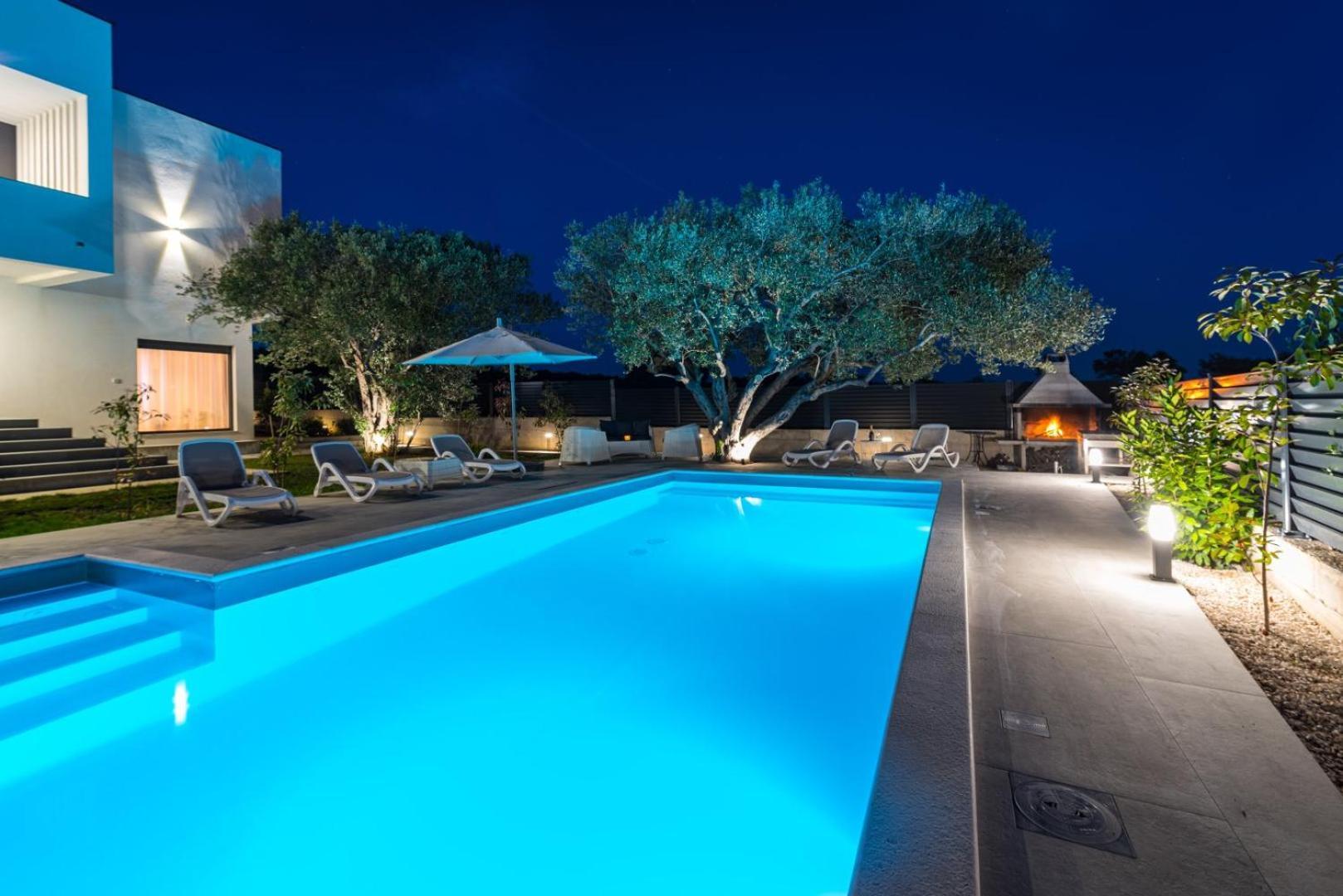 Crowonder Sun Dance Apartments With Heated Swimming Pool Seaview And Garden スベティ・フィリップ・イ・ヤコブ エクステリア 写真